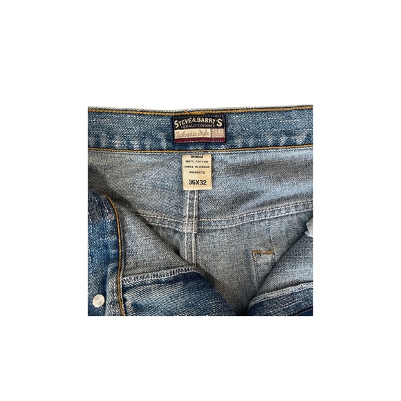 Steve & Barry's Men's Vintage Relaxed Fit 5- Pocket Jeans-36W x 32L - Picture 3 of 6